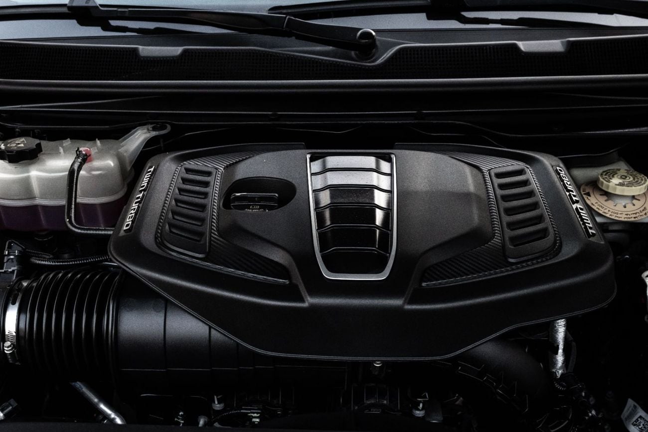جيب جراند واجونير سيريز III | 3,819 P.M | 0% Downpayment | ONE OWNER | JEEP WARRANTY | LOW KM'S!