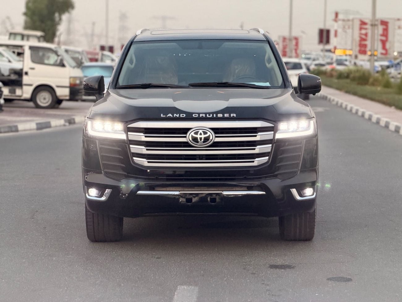 Toyota Land Cruiser VXR Landcruiser VXR 2020 Upgraded 2025 V6 Full Option LHD