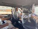 نيسان باترول LE بلاتينيوم سيتي (اللون الخارجي: رمادي / اللون الداخلي: بيج)