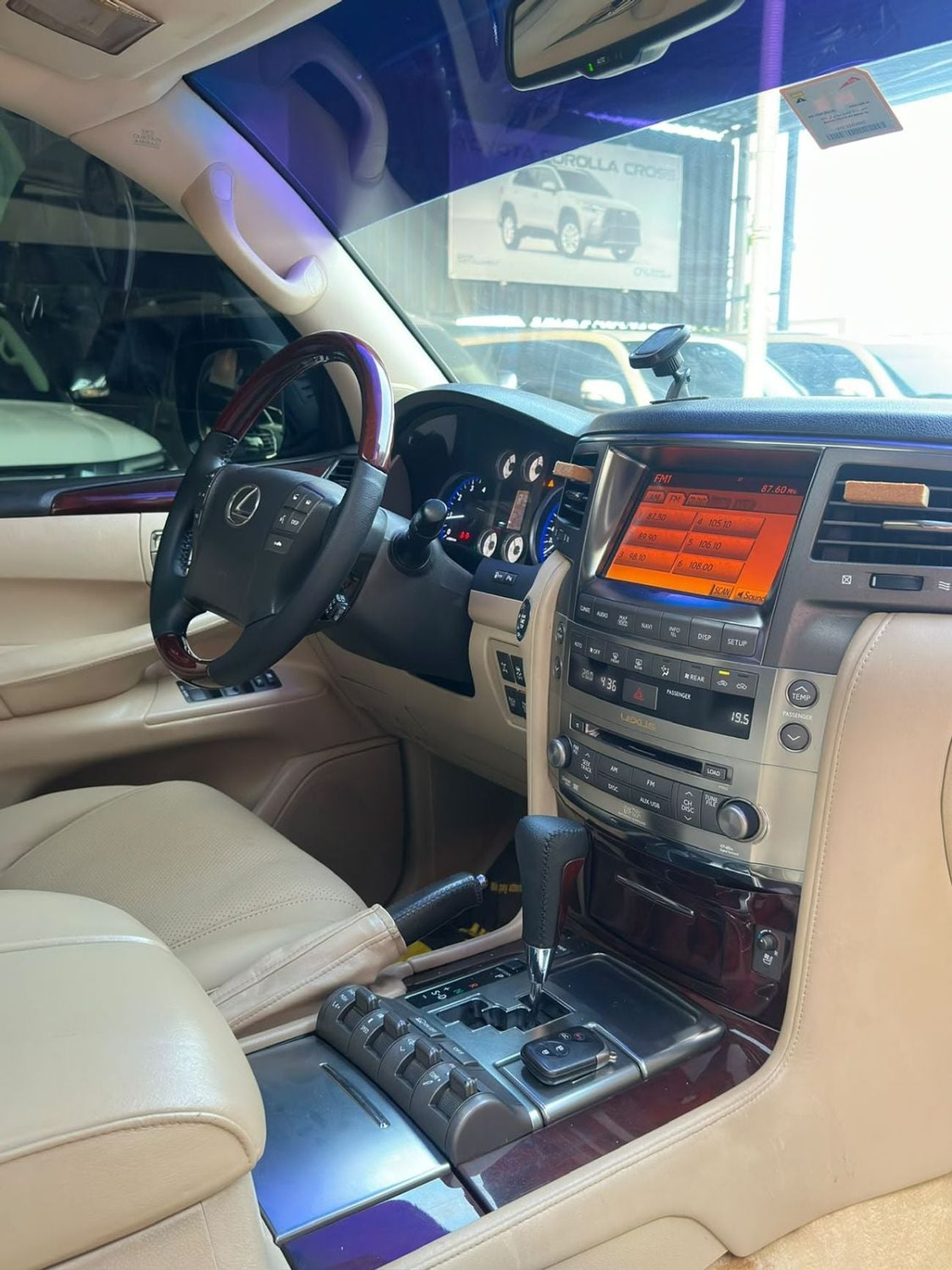Lexus LX570 TOP