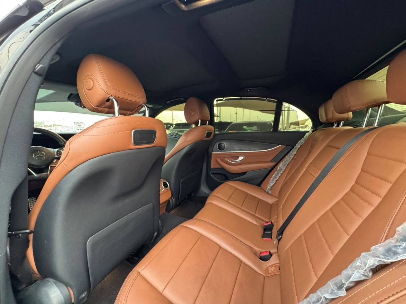 مرسيدس بنز E300 AMG