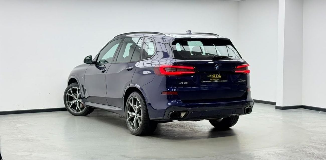بي أم دبليو X5 XDRIVE40i M SPORT بي إم دبليو X5 xDrive40i M-Sport موديل 2023، ضمان بي إم دبليو + باقة خدمة 2027، سجل صيانة كامل من بي