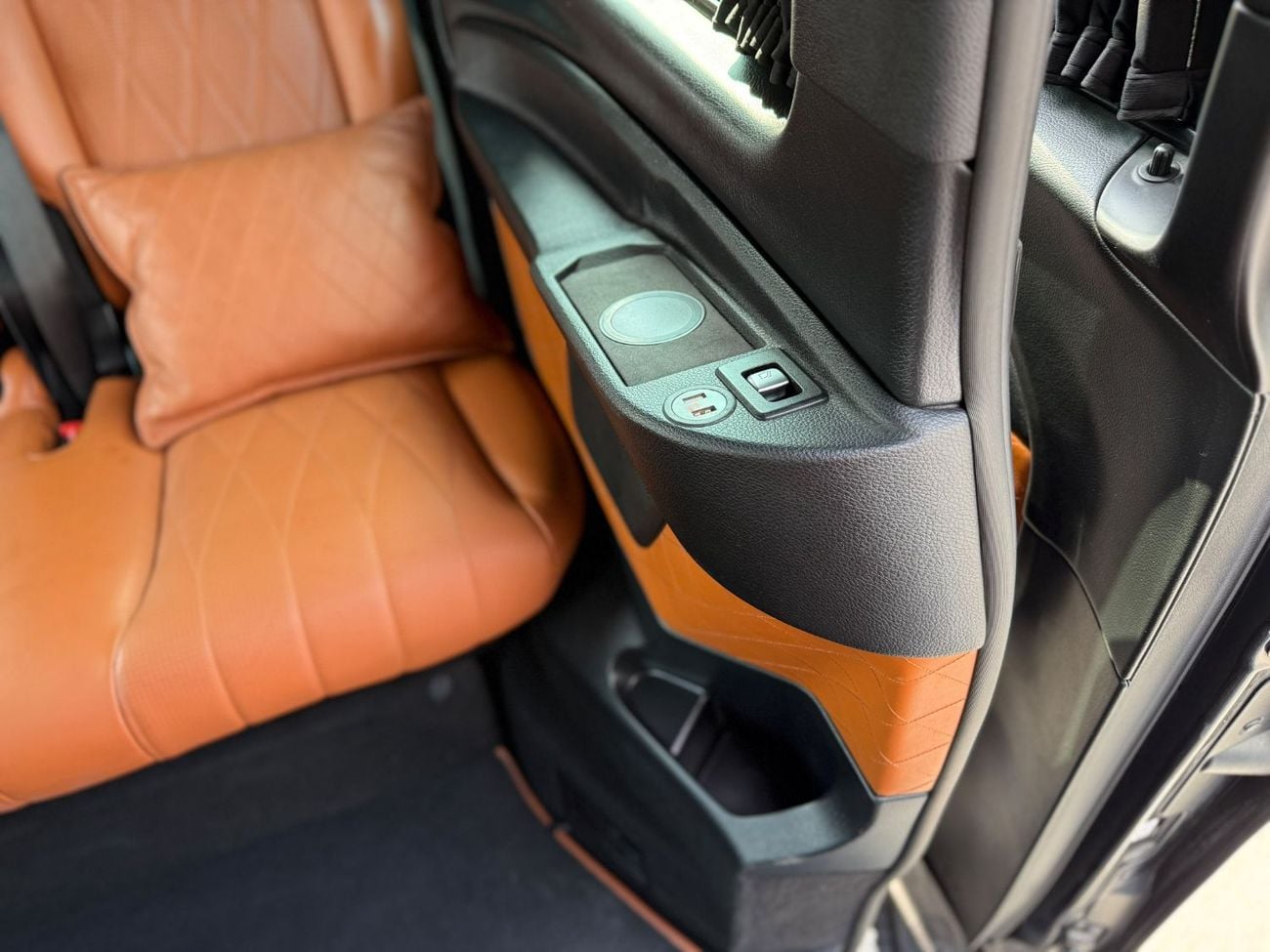 Mercedes Benz V 250 FALCON EDITION EXTRA LONG
