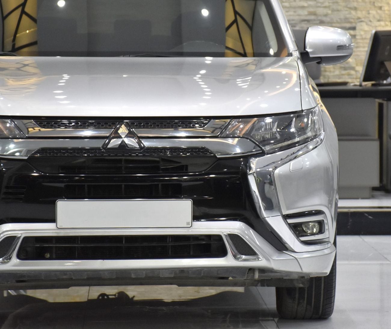 Mitsubishi Outlander GLX EXCELLENT DEAL for our Mitsubishi Outlander PHEV ( 2020 Model ) in Silver Color GCC Specs