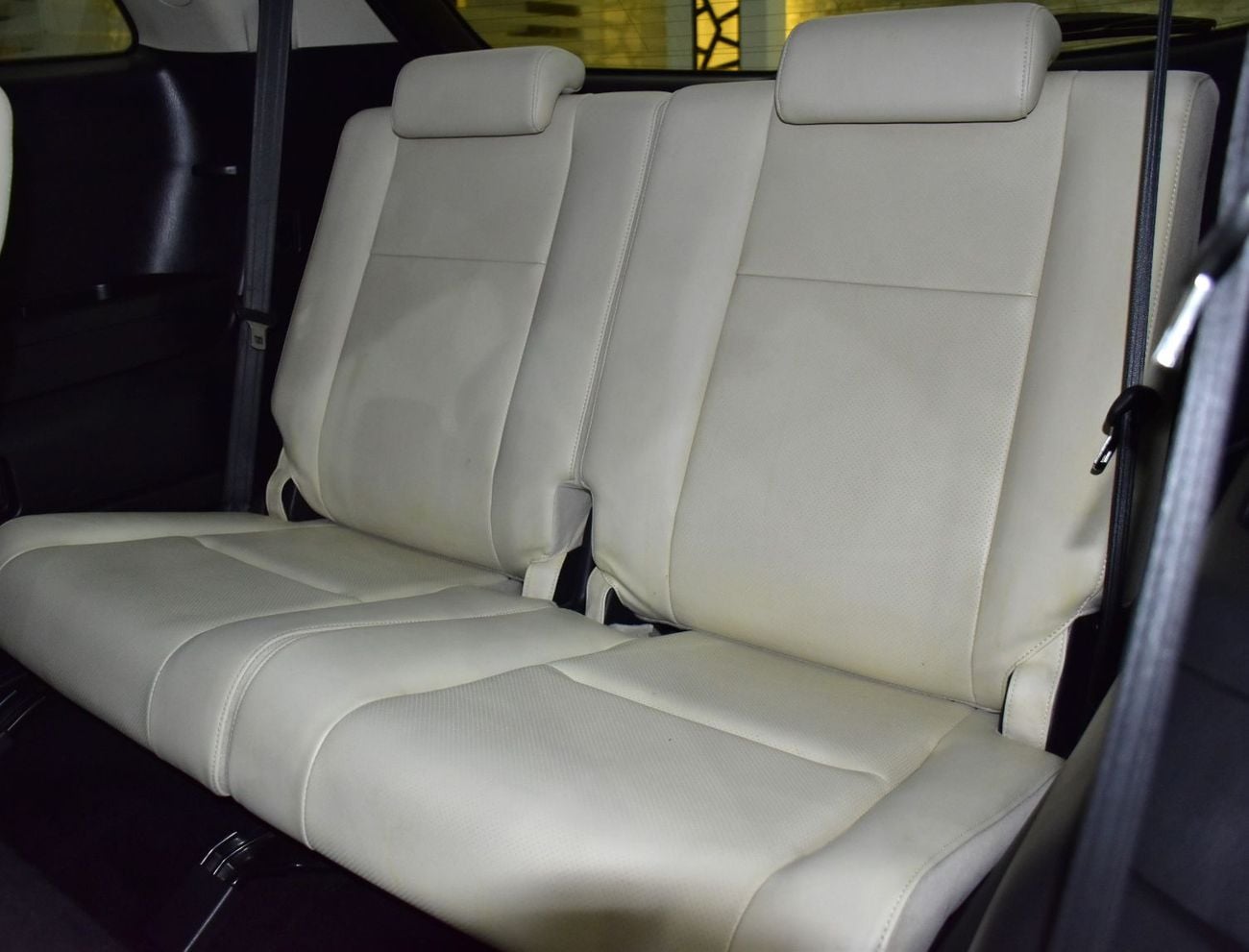 مازدا CX9 GTX LTD EXCELLENT DEAL for our Mazda CX-9 AWD ( 2014 Model ) in Silver Color GCC Specs