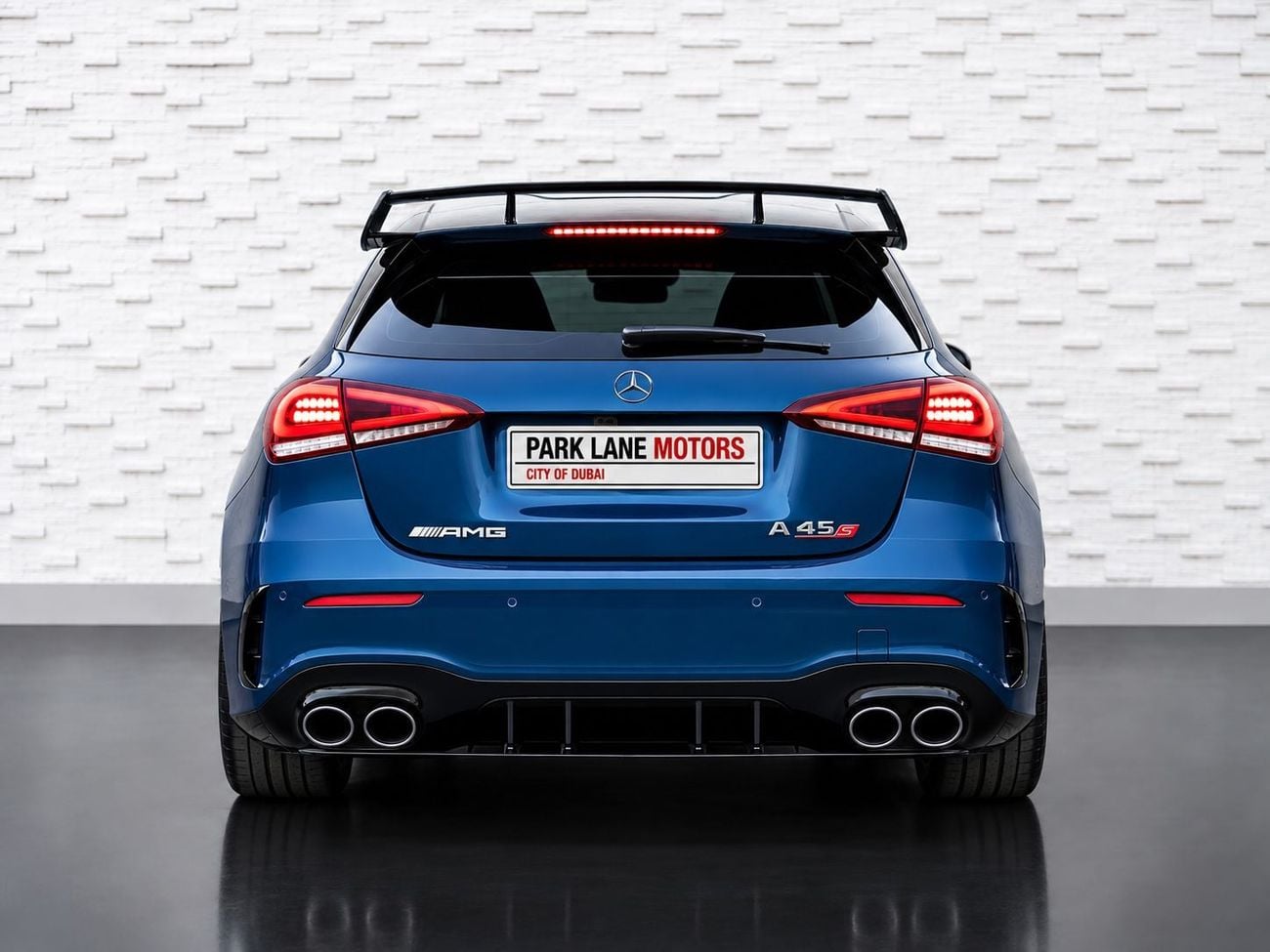 مرسيدس بنز A45 AMG- S