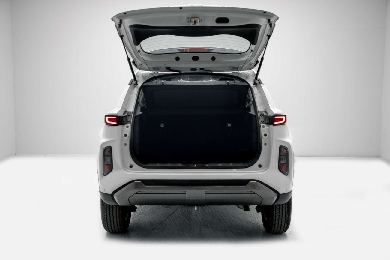 Toyota Urban Cruiser GL 1.5L - Pearl White Inside Black | Export Only