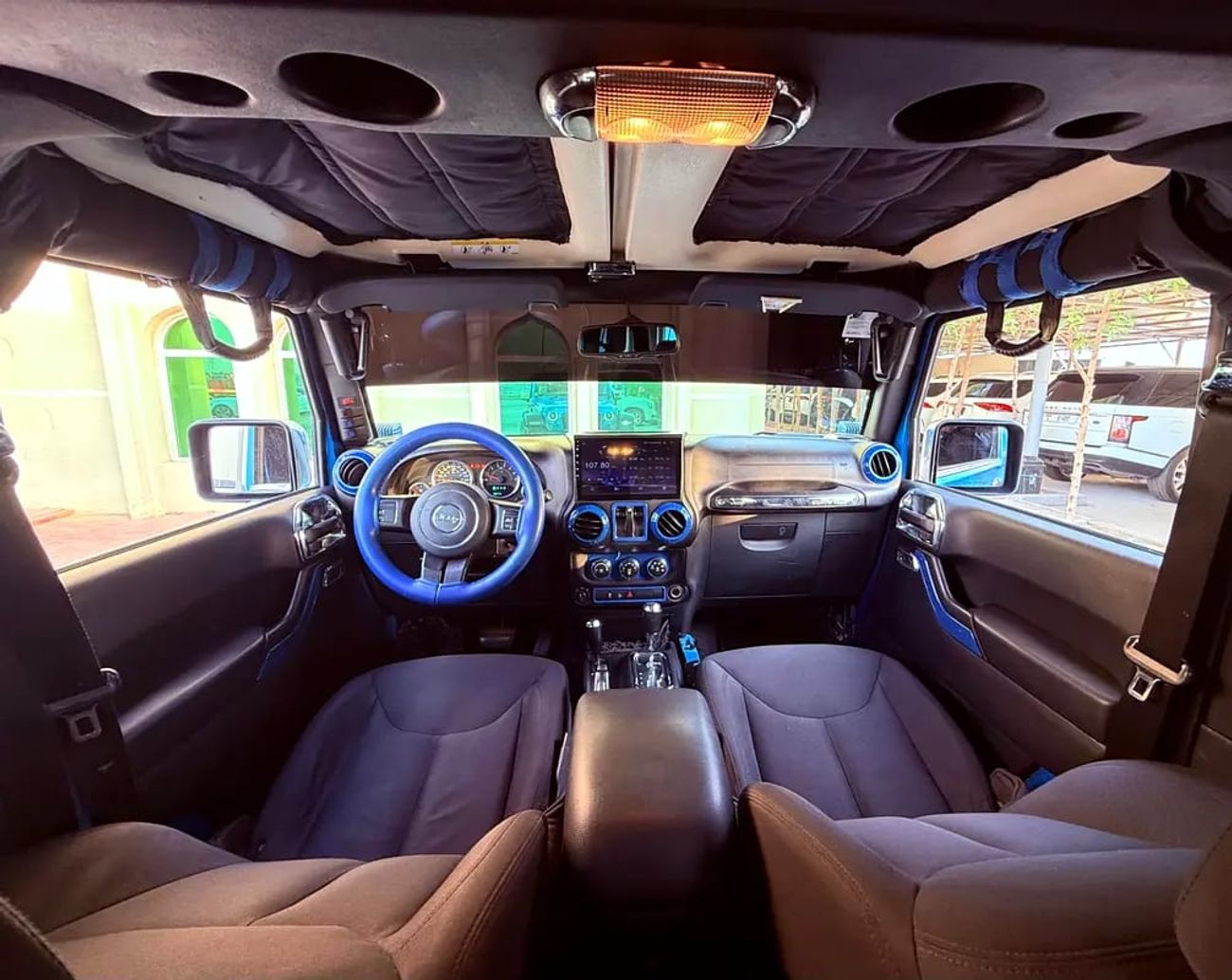 Jeep Wrangler SPORT GCC Specs - Well Maintained