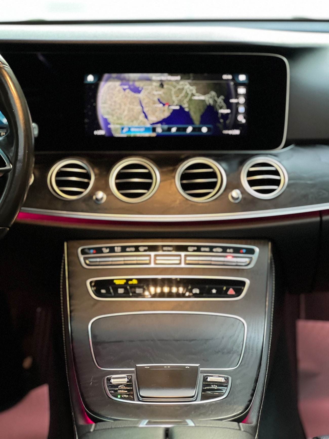 Mercedes Benz E350