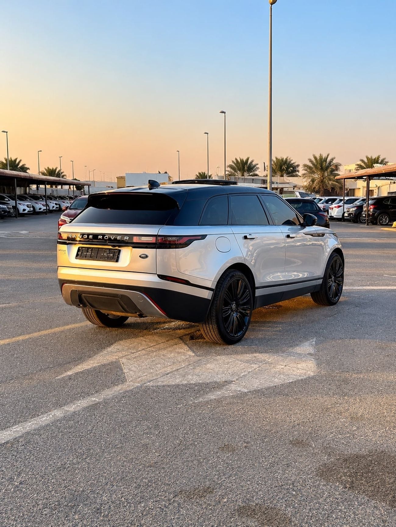 لاند روفر رينج روفر فيلار S 2019 Range Rover Velar P380 S Black Edition