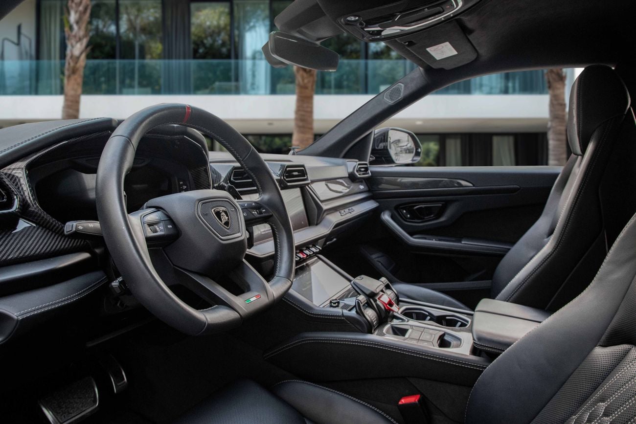 لامبورغيني اوروس Urus SE | 23,500 P.M | 0% Downpayment | Nero Nemesis!