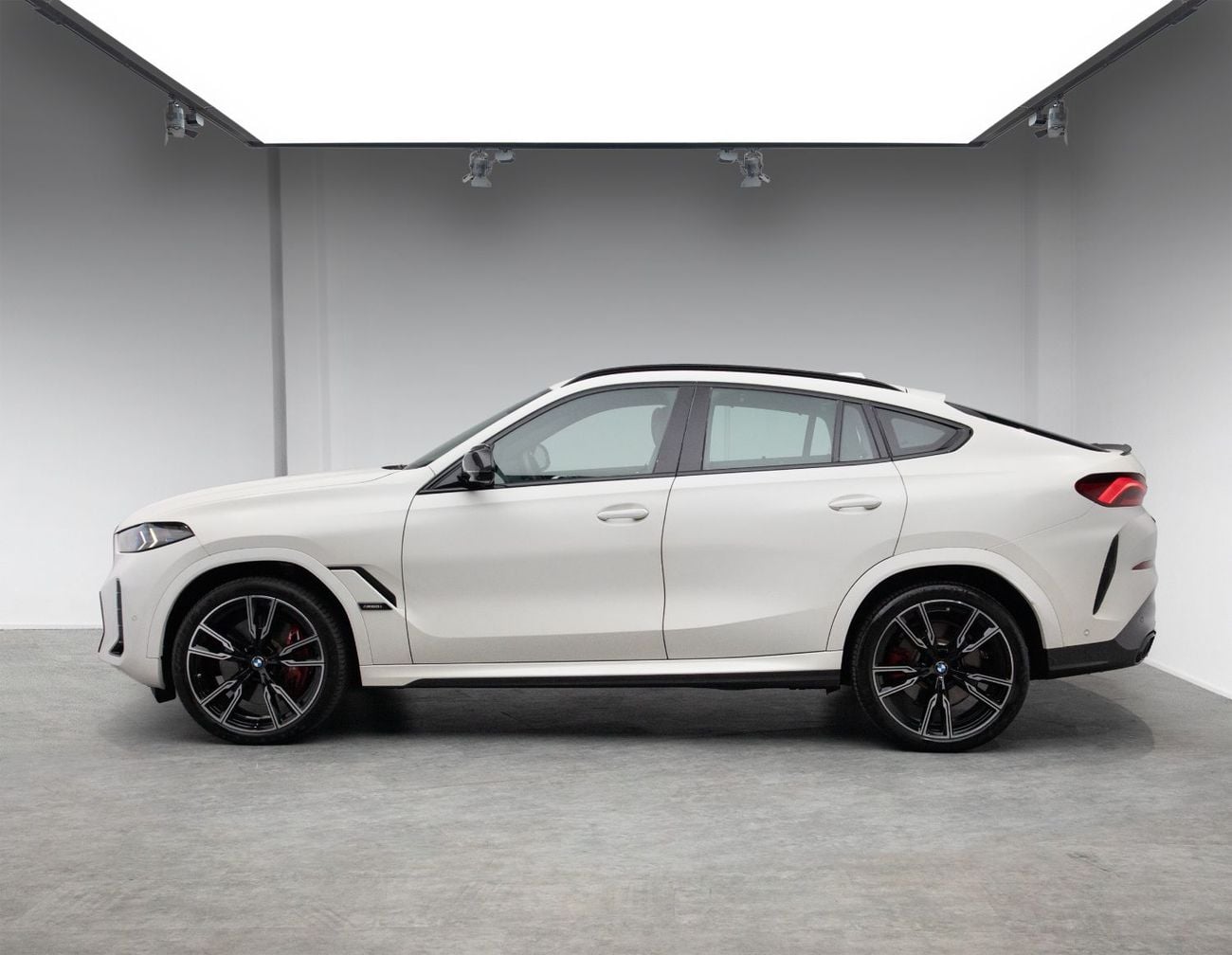 BMW X6 XDRIVE M60i