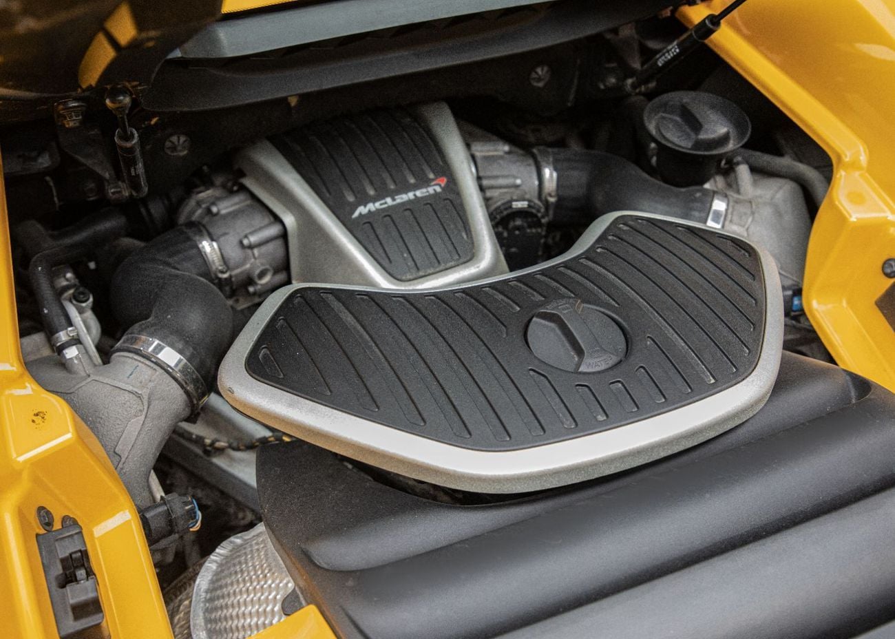 مكلارين MP4-12C