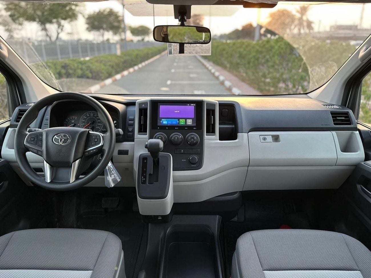 Toyota Hiace GL