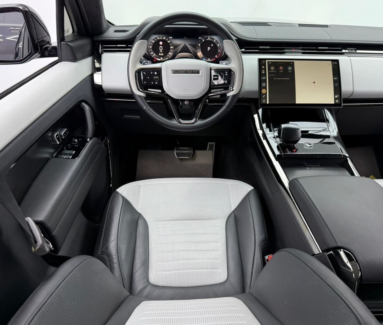 Land Rover Range Rover Sport SV EDITION ONE 2024 Range Rover Sport SV 1st Edition, Warranty, Full Range Rover Service History, Fully Loaded