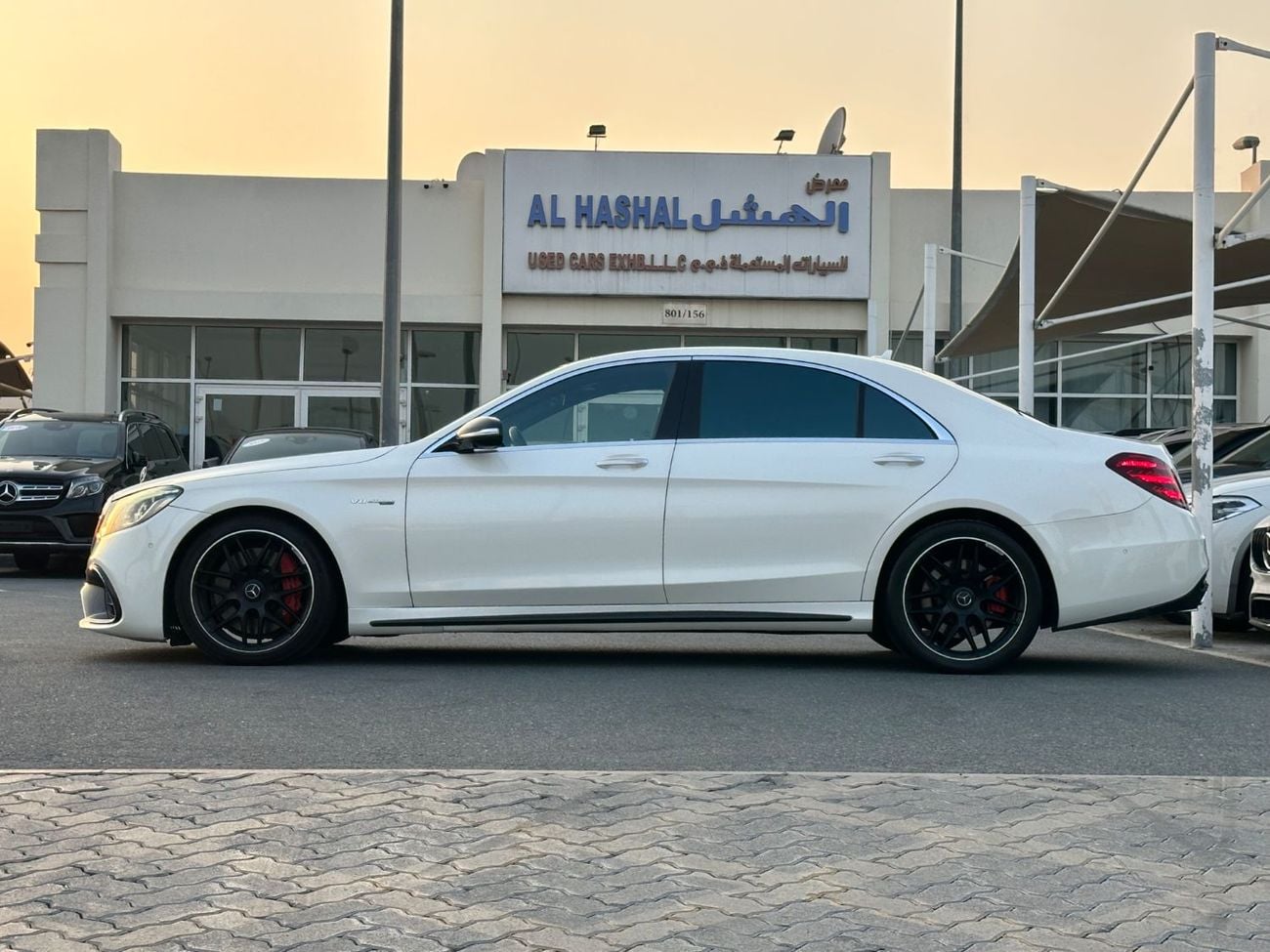 Mercedes Benz S63 AMG STANDARD