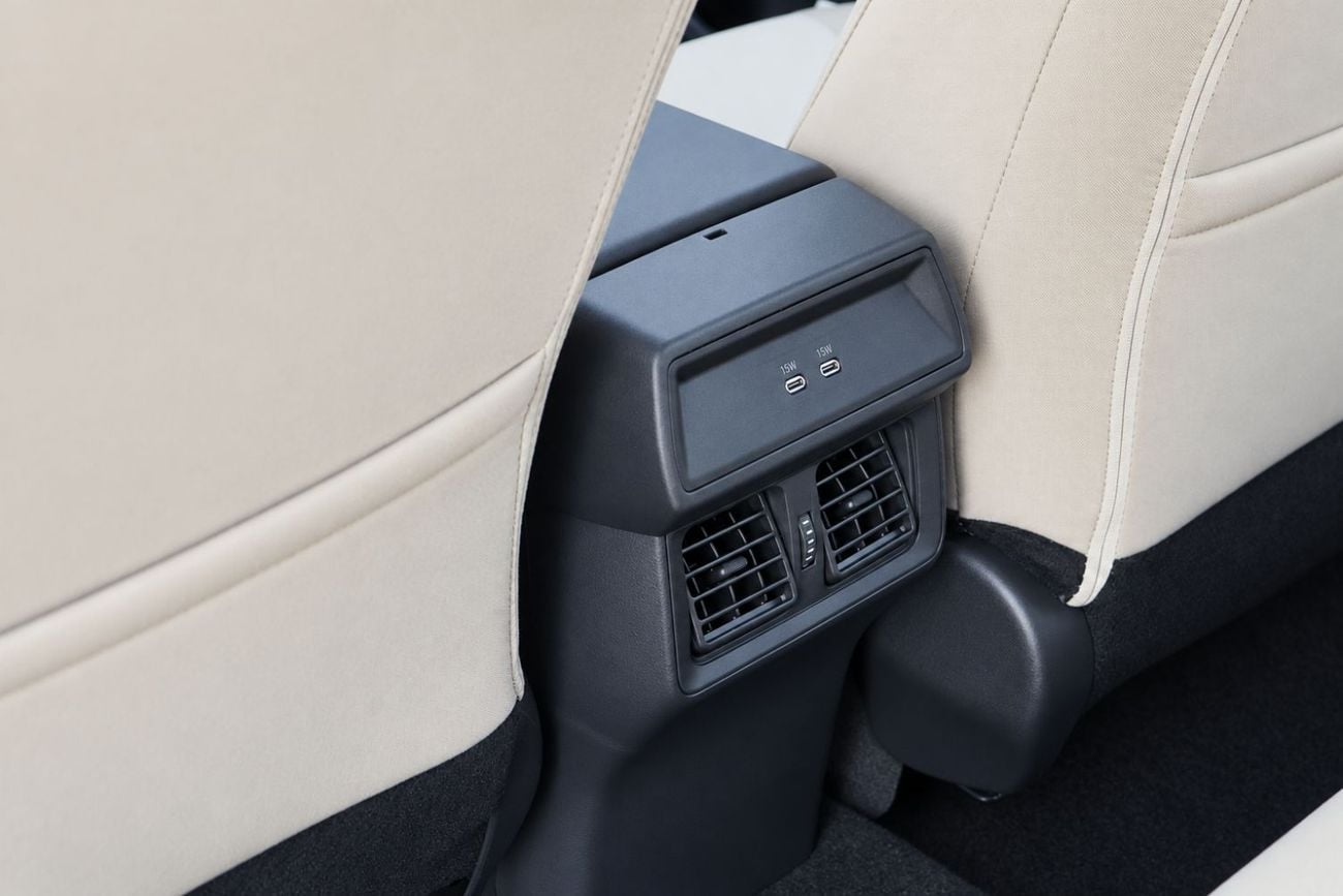 Toyota RAV4 GXR HEV Toyota RAV4 2.5L Hybrid 2026 — Basic Option