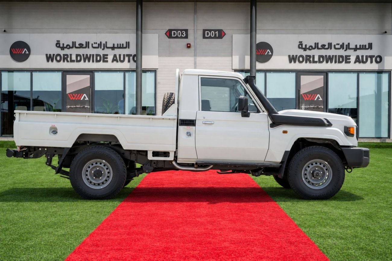 Toyota Land Cruiser Pick Up LC79 SINGLE CABIN 2.8L T/DSL STD DL-E AUTOMATIC