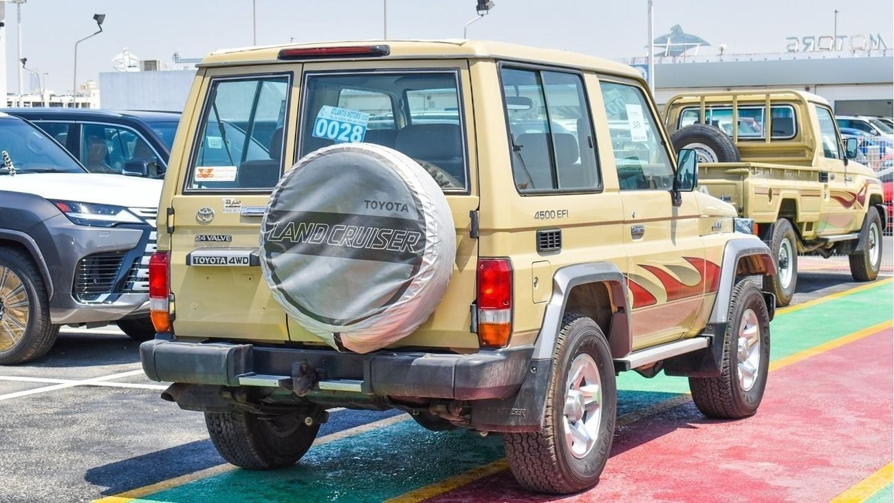 Toyota Land Cruiser 70