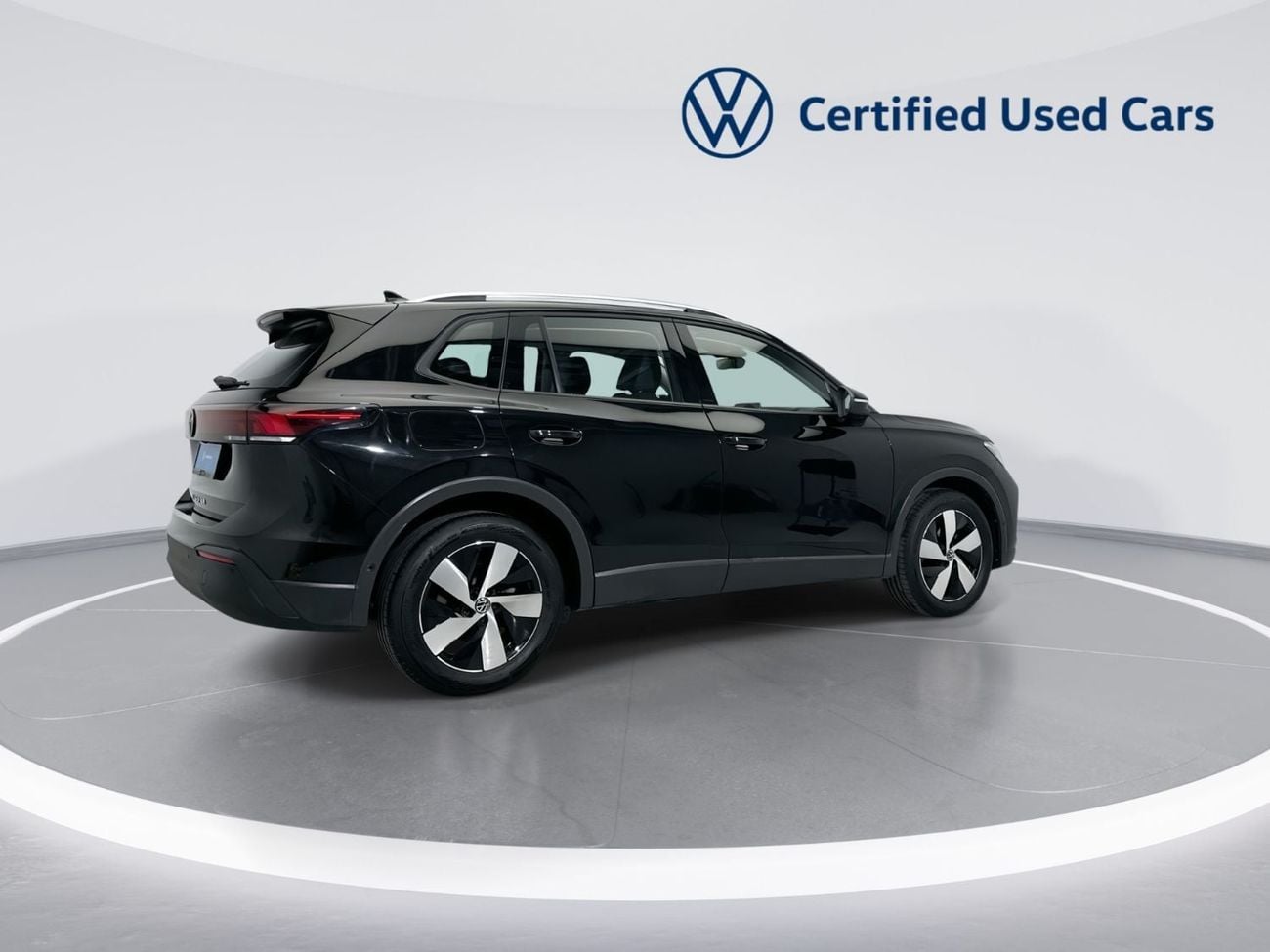 Volkswagen Tiguan LIFE PLUS Tiguan Life 1.4L | Premium Interior | Smart Features | Rear Camera | GCC Specs