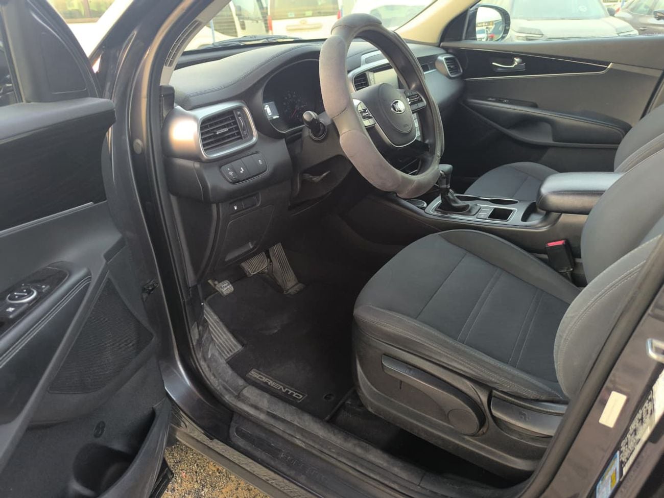 Kia Sorento LX