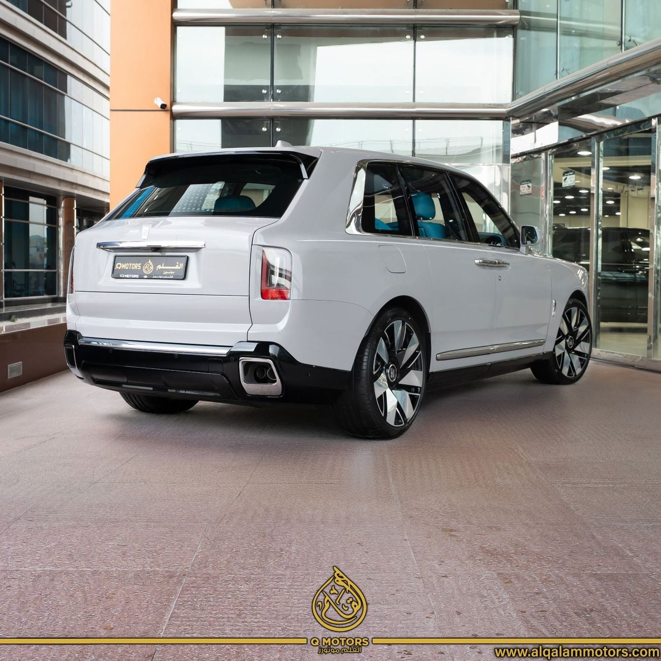 Rolls Royce Cullinan STANDARD