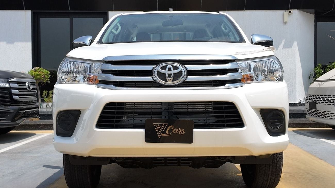 Toyota Hilux DLX 2.4L diesel 4WD 2026