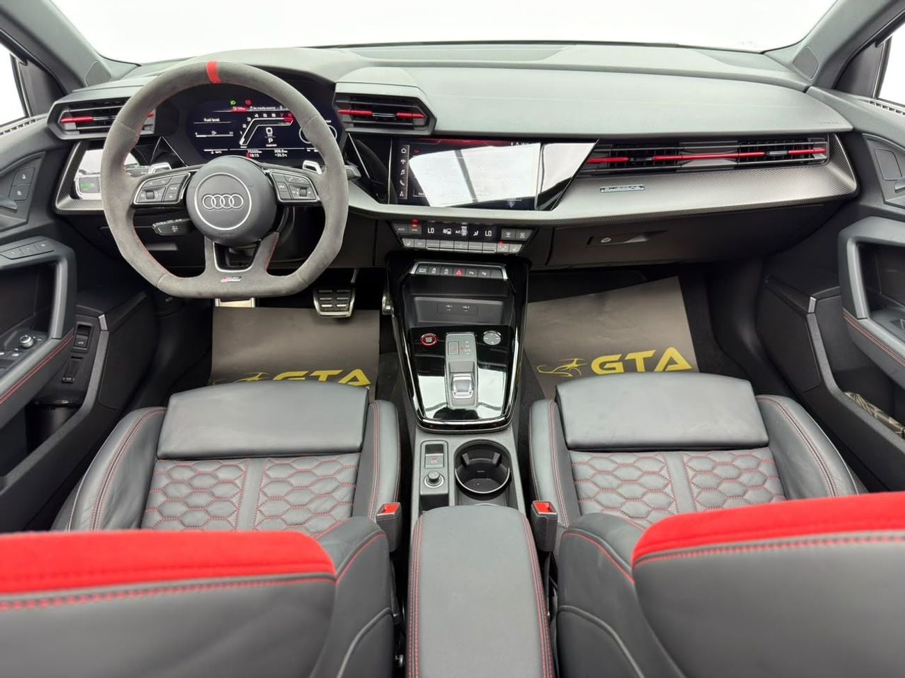 Audi RS3 STANDARD