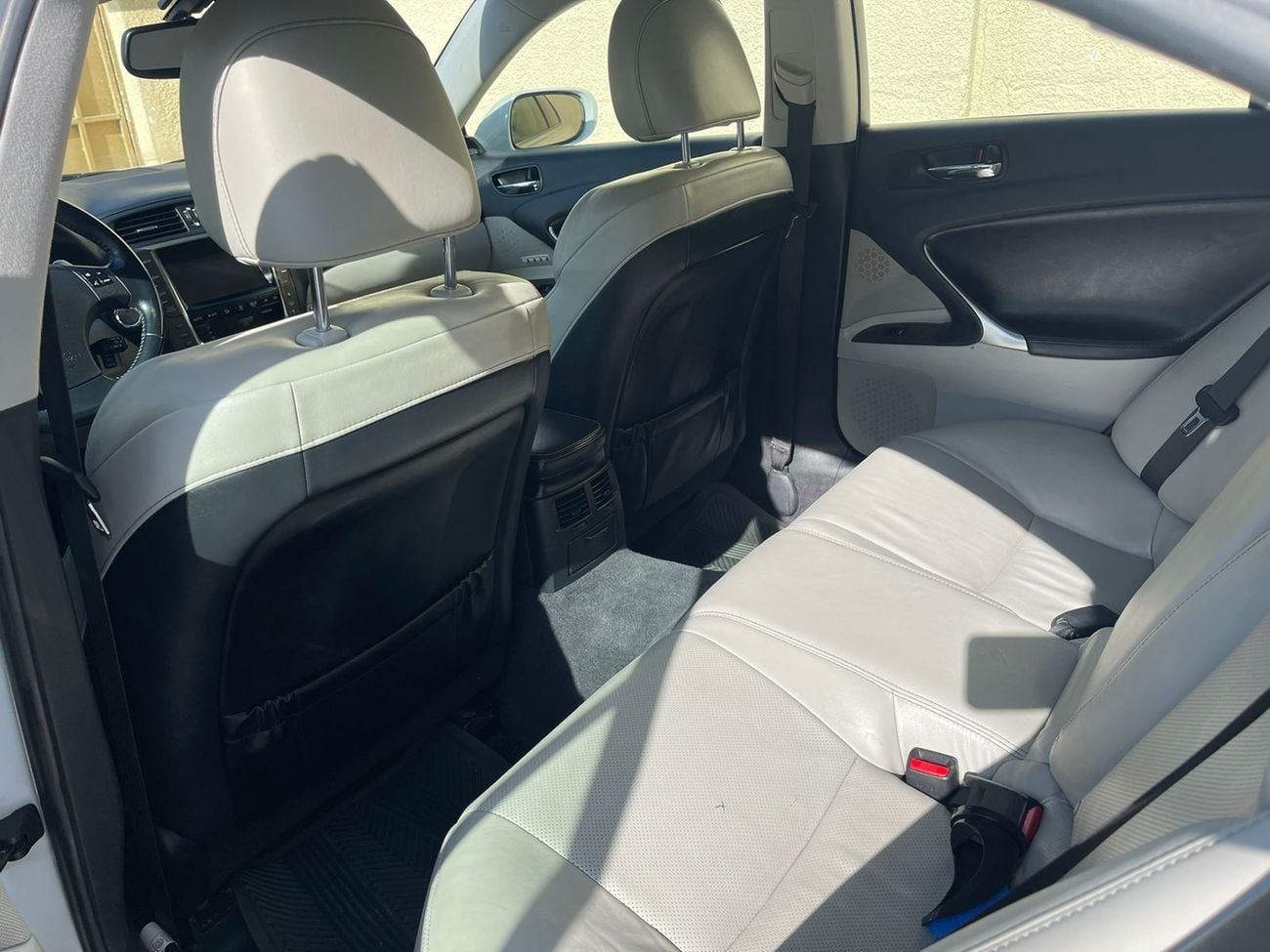 Lexus IS250 STANDARD