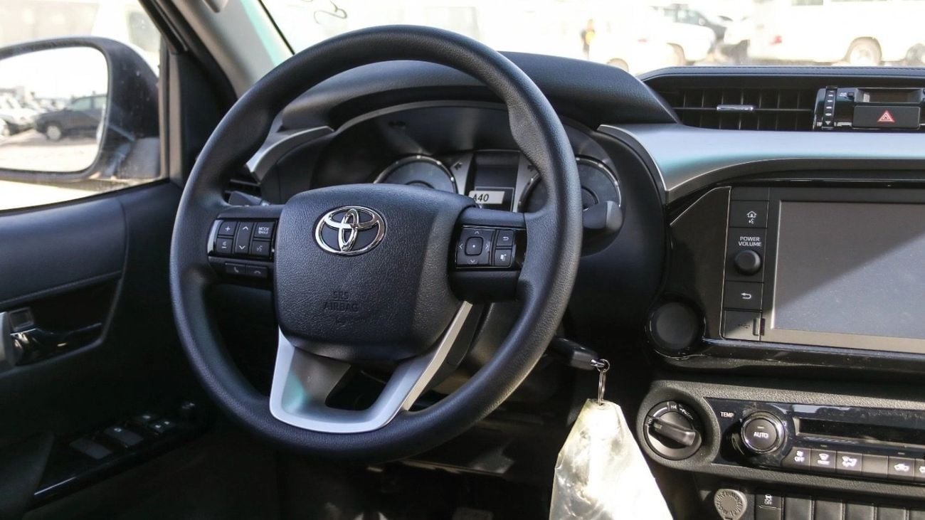 Toyota Hilux Toyota Hilux 2.4 MT 4x4 2026 wide body