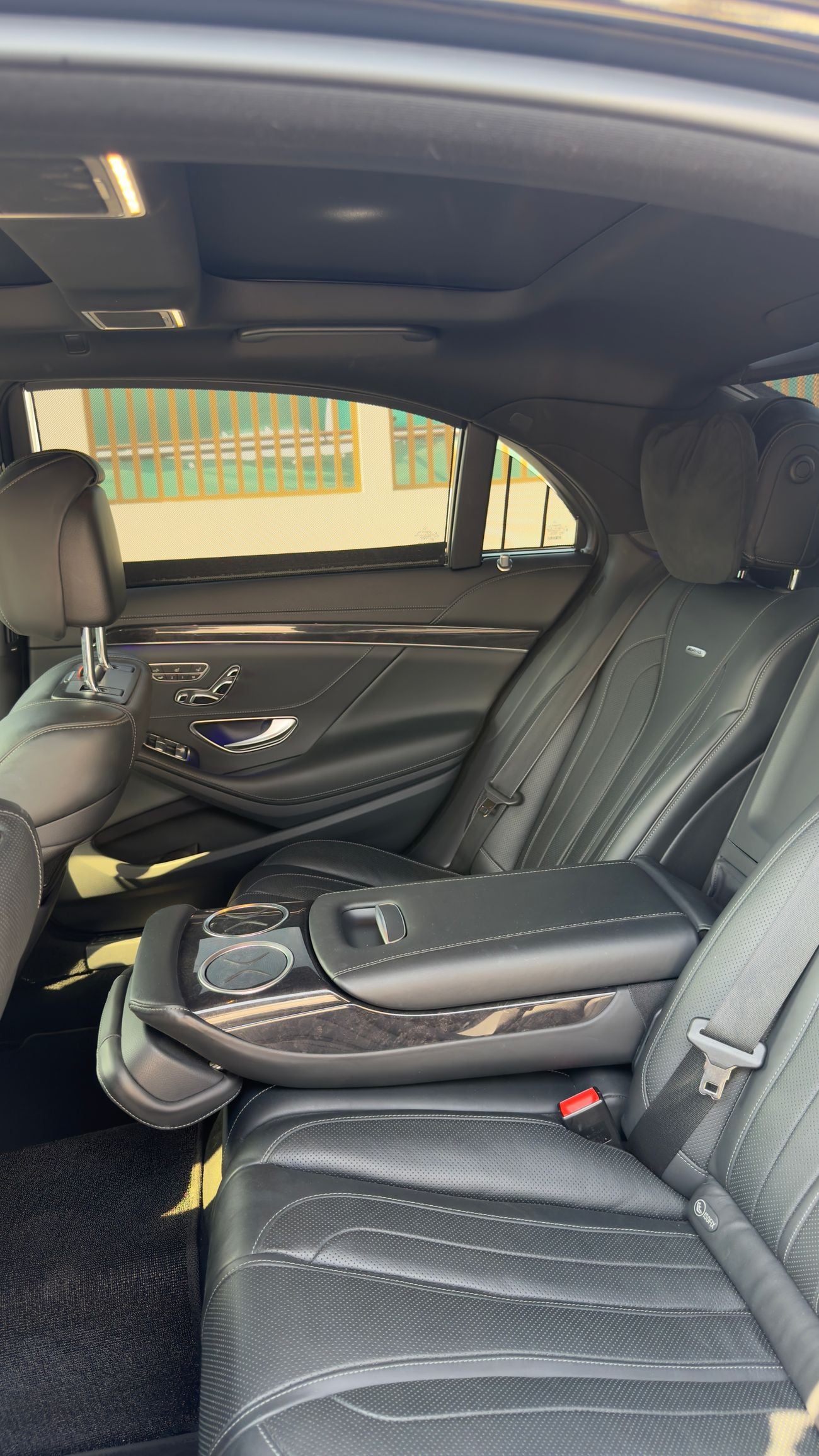 مرسيدس بنز S 63 AMG STANDARD