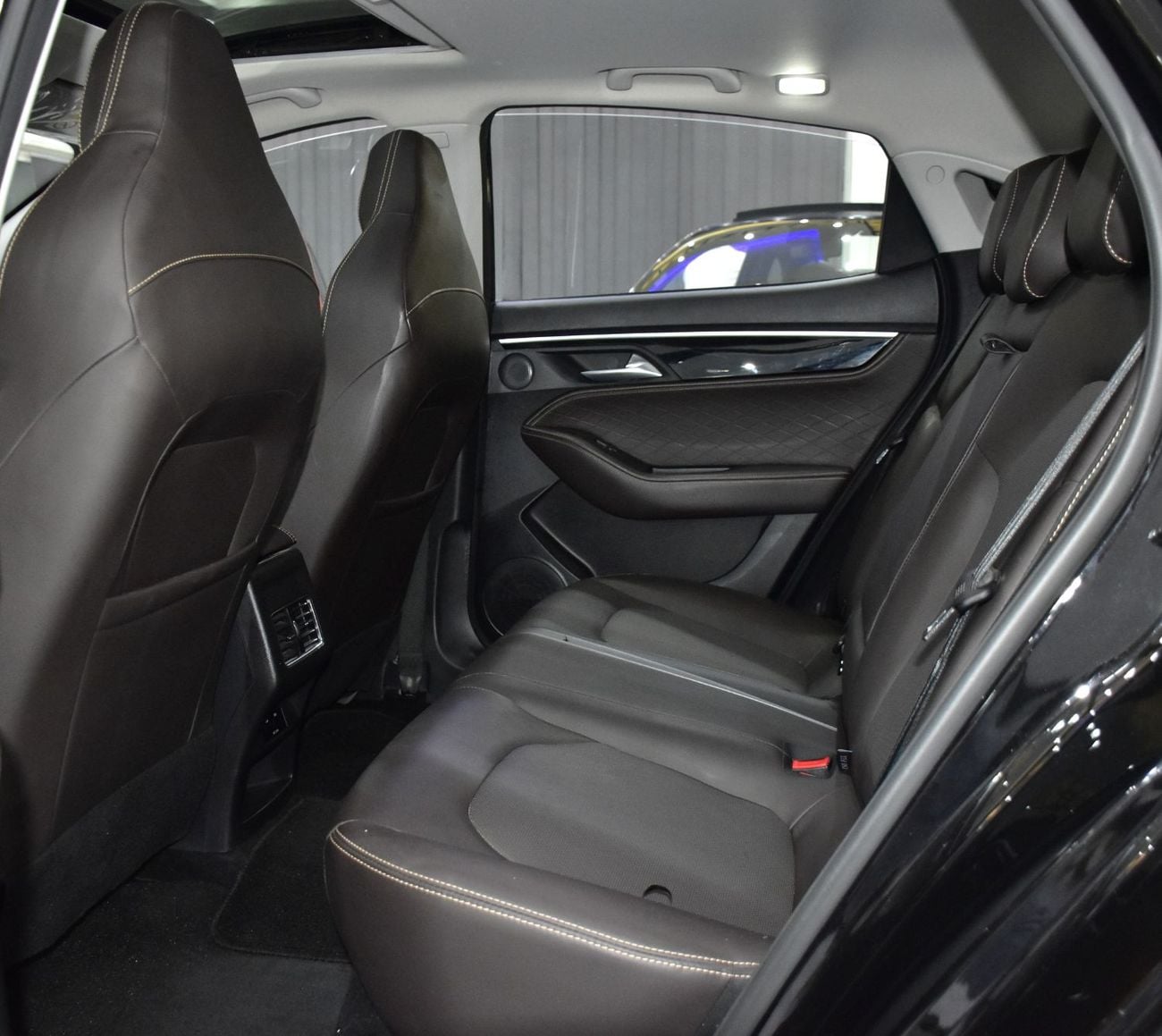 JAC J7 LUXURY EXCELLENT DEAL for our JAC J7 ( 2024 Model ) in Black Color GCC Specs