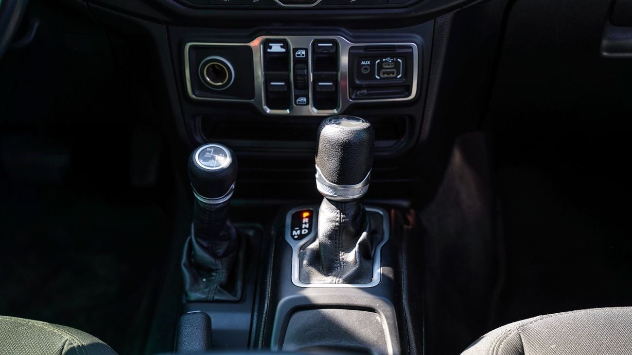 Jeep Wrangler SPORT