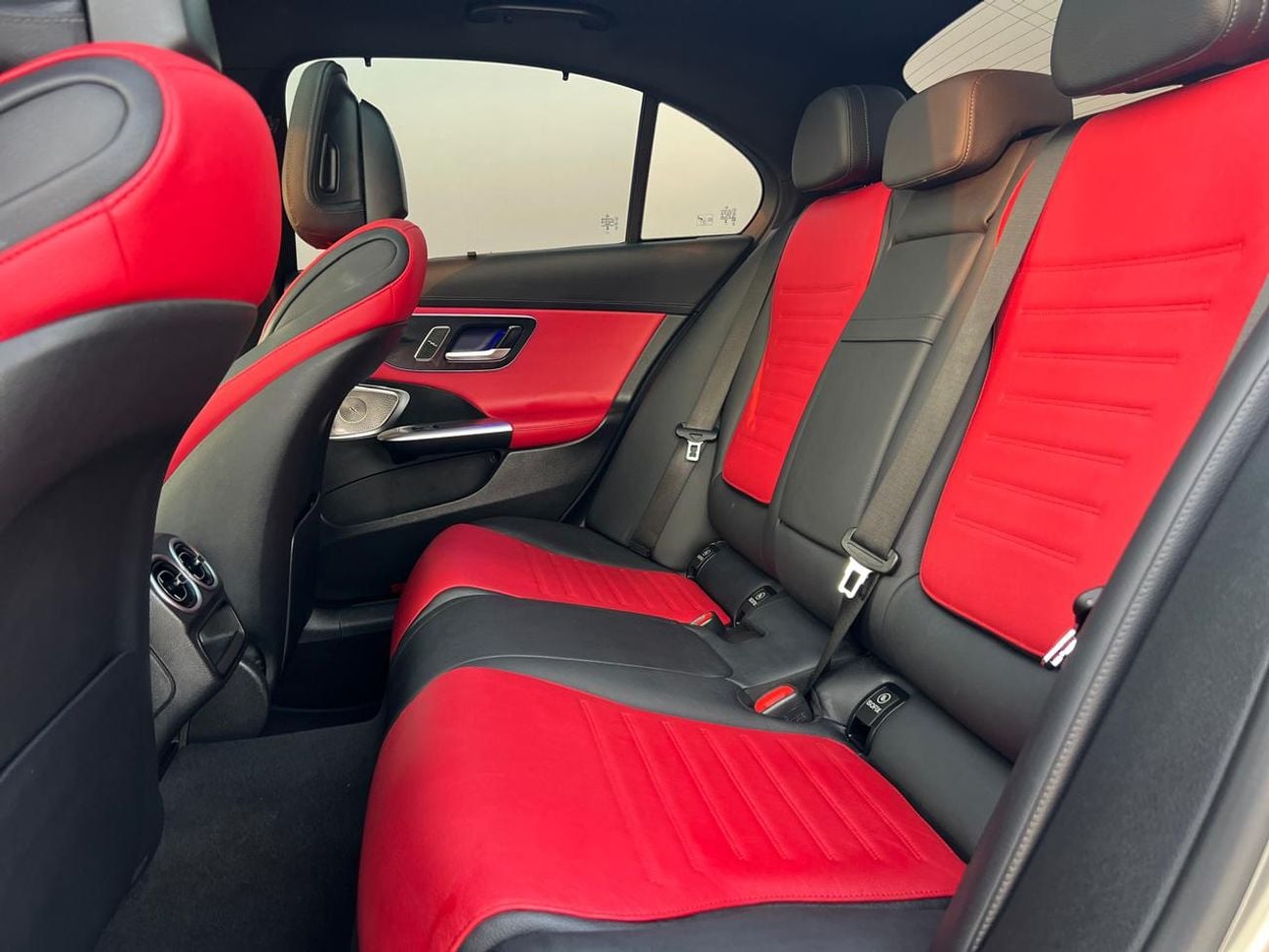 Mercedes Benz C200 PREMIUM