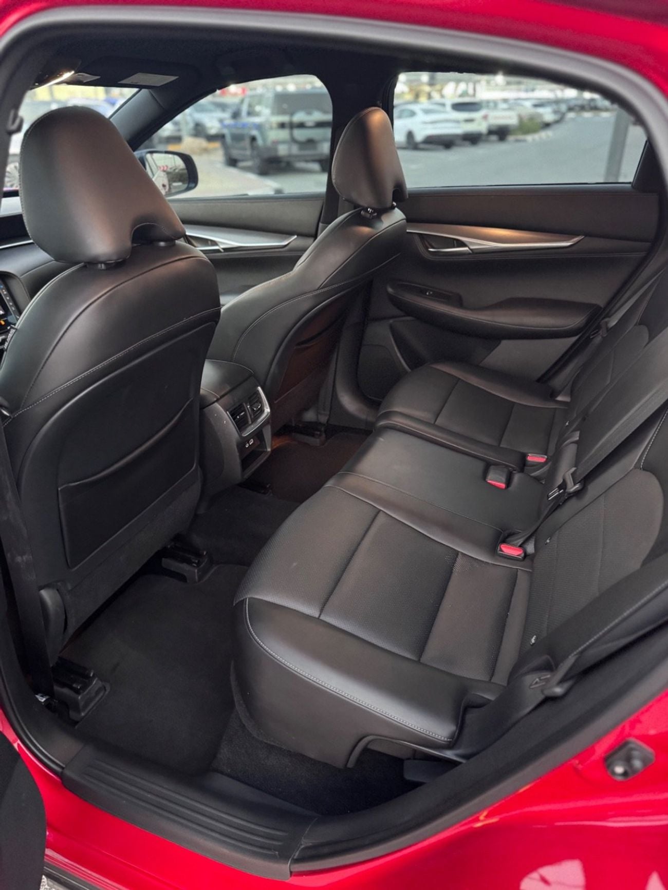 إنفينيتي QX55 LUXE
