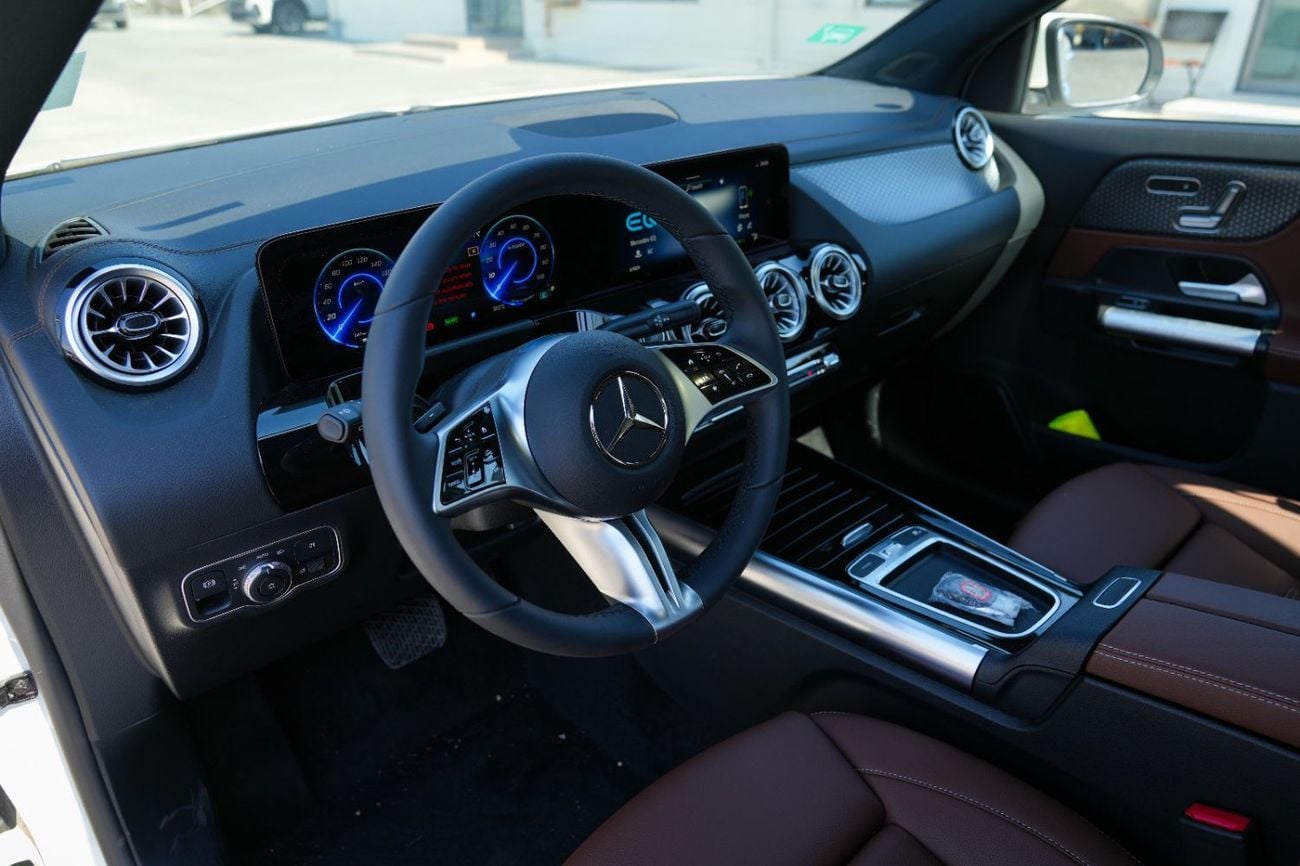 Mercedes Benz EQA 260 2025!! FULLY ELECTRIC CAR!! FIVE YEARS WARRANTY!! THREE YEARS SERVICE CONTRACT