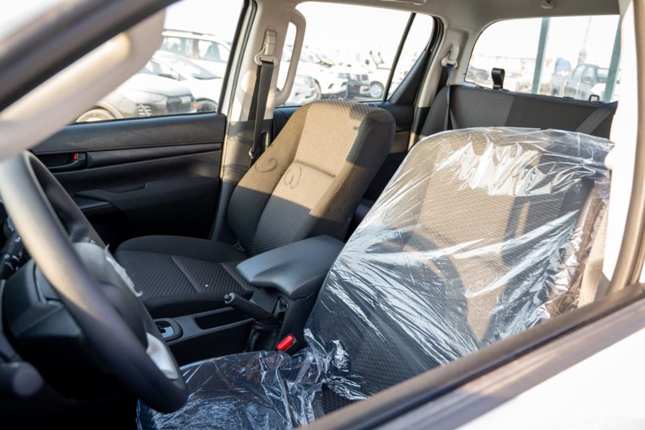 Toyota Hilux SGLX 2.4GD Active Double Cab 6AT 2026 MODEL