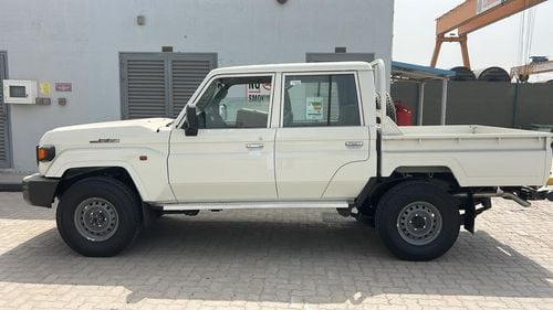 Toyota Land Cruiser Pick Up TOYOTA LAND CRUISER LC79 DC 2.8 AT 2026 GCC WITH DIFF LOCK