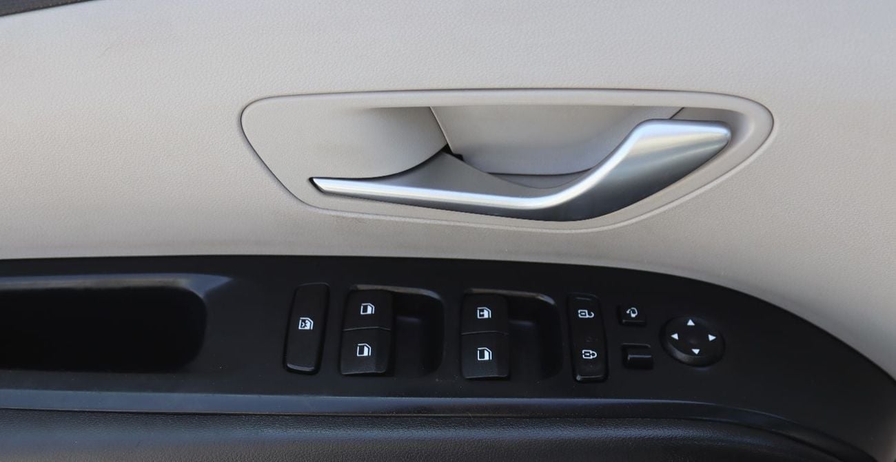 Hyundai Tucson SMART ACCIDENTS FREE - GCC - ENGINE 2000 CC - PERFECT CONDITION INSIDE OUT