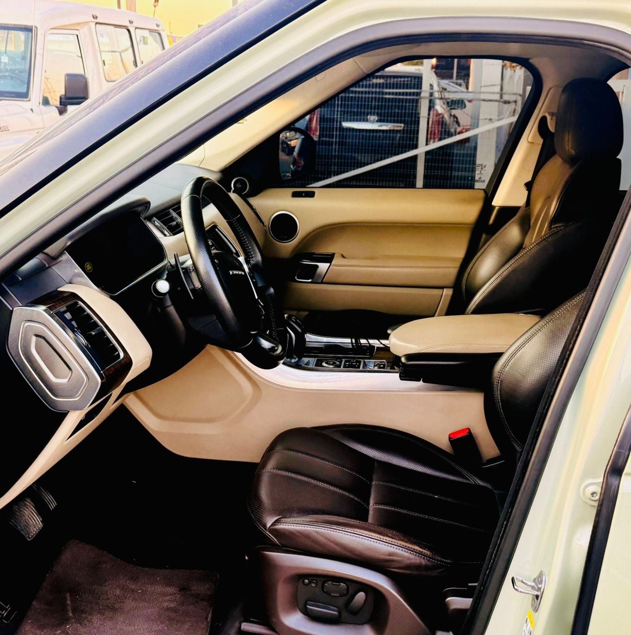 Land Rover Range Rover Sport HSE