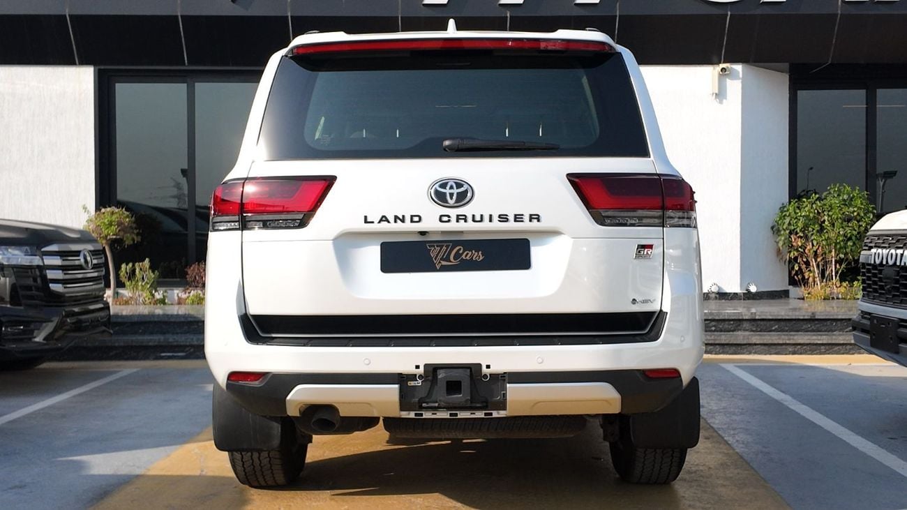 تويوتا لاند كروزر GR SPORT Hybrid