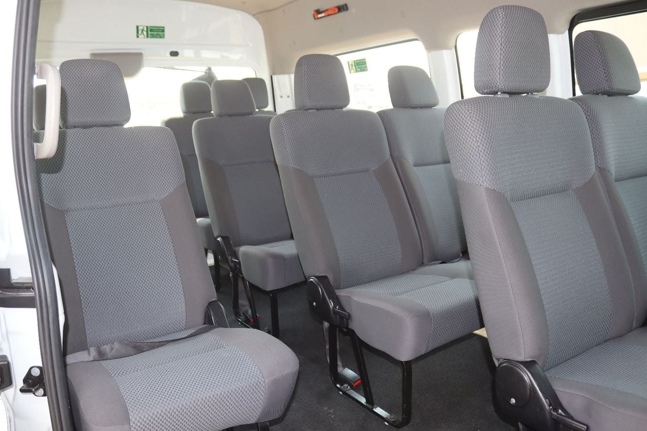 Nissan Urvan STANDARD HIGHROOF