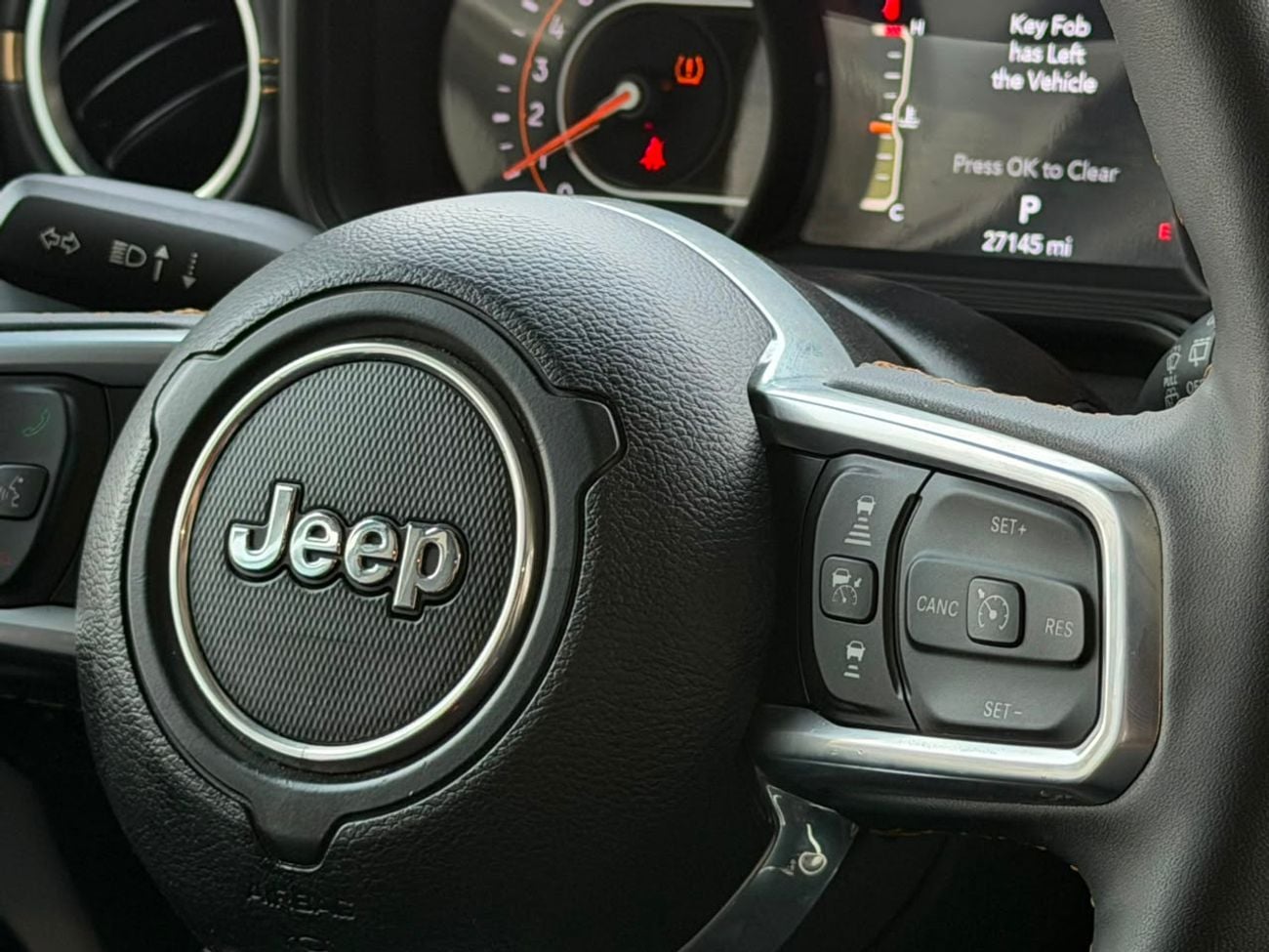 Jeep Wrangler Unlimited RUBICON 392 KIT 392 / LEATHER / FOX SUSPENSION KIT / BEAD-LOCK RIMS / REMOTE START / RADAR