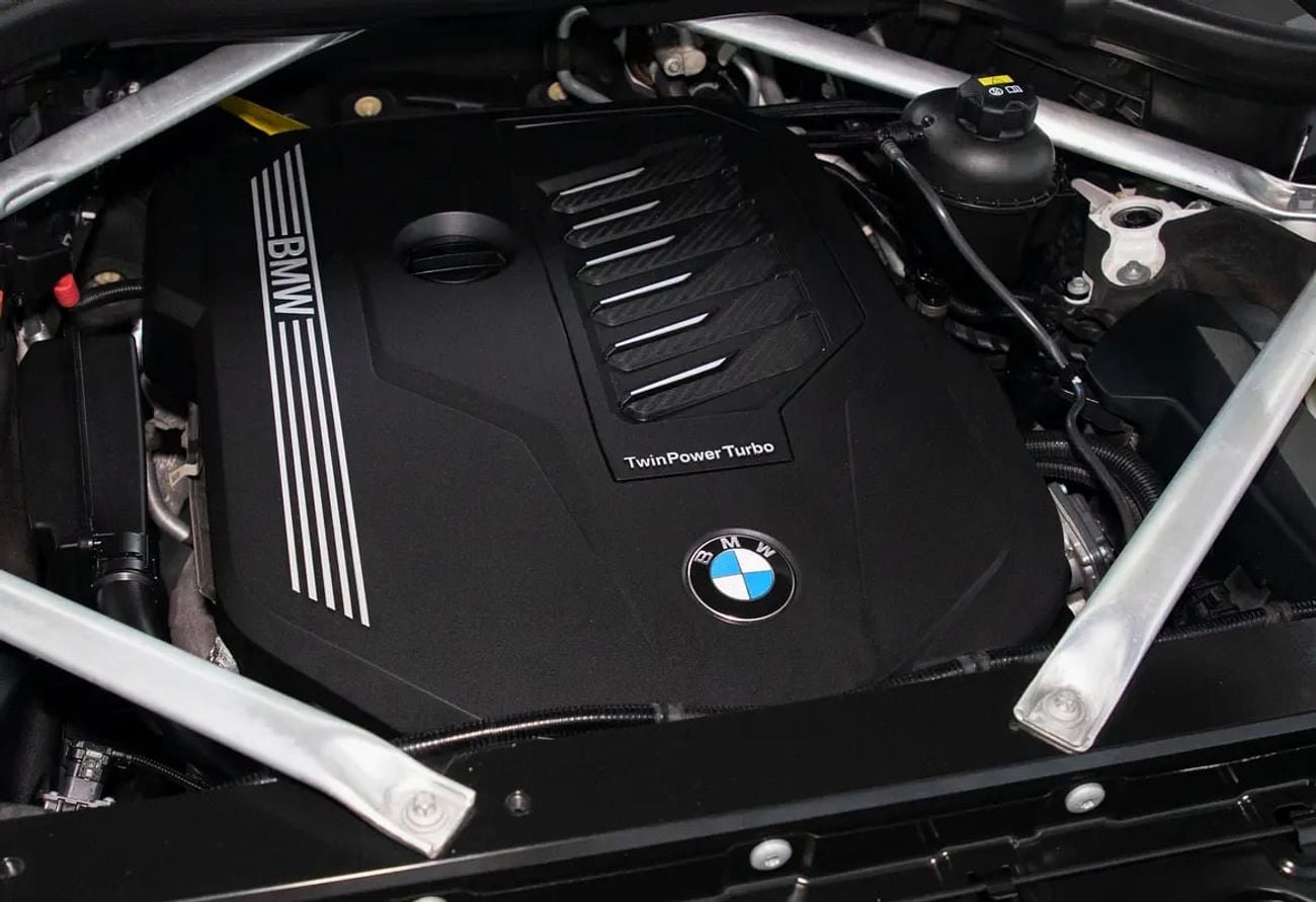 بي أم دبليو X7 40i PURE EXCELLENCE 0% DP Available • 3.0L Turbo • FDSH • GCC