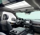 Ford F-150 CREW SHELBY 2018 Ford F150 Shelby, Full Ford Service History, Carbon Fiber Interior, Excellent Condition, GCC