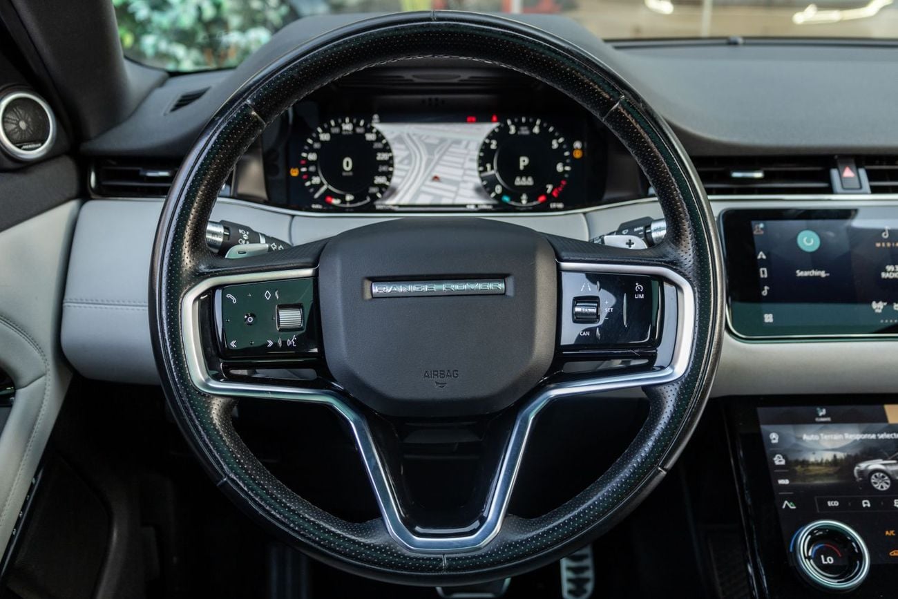 Land Rover Range Rover Evoque P250 R-Dynamic SE 2.0L Land Rover Range Rover Evoque 2021 GCC specs for 1,563.00 AED monthly
