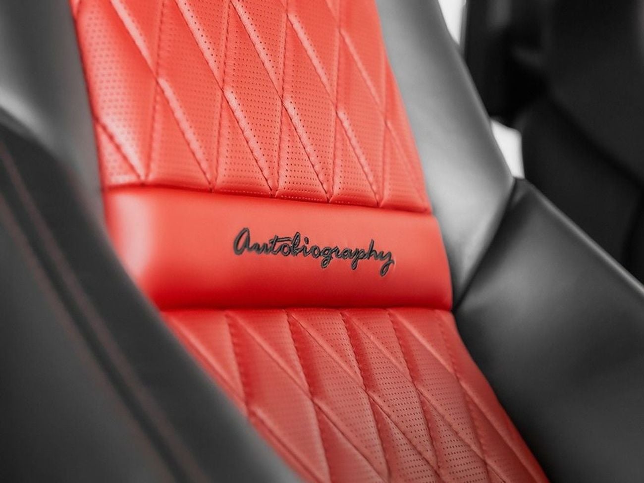 لاند روفر رينج روفر AUTOBIOGRAPHY SV