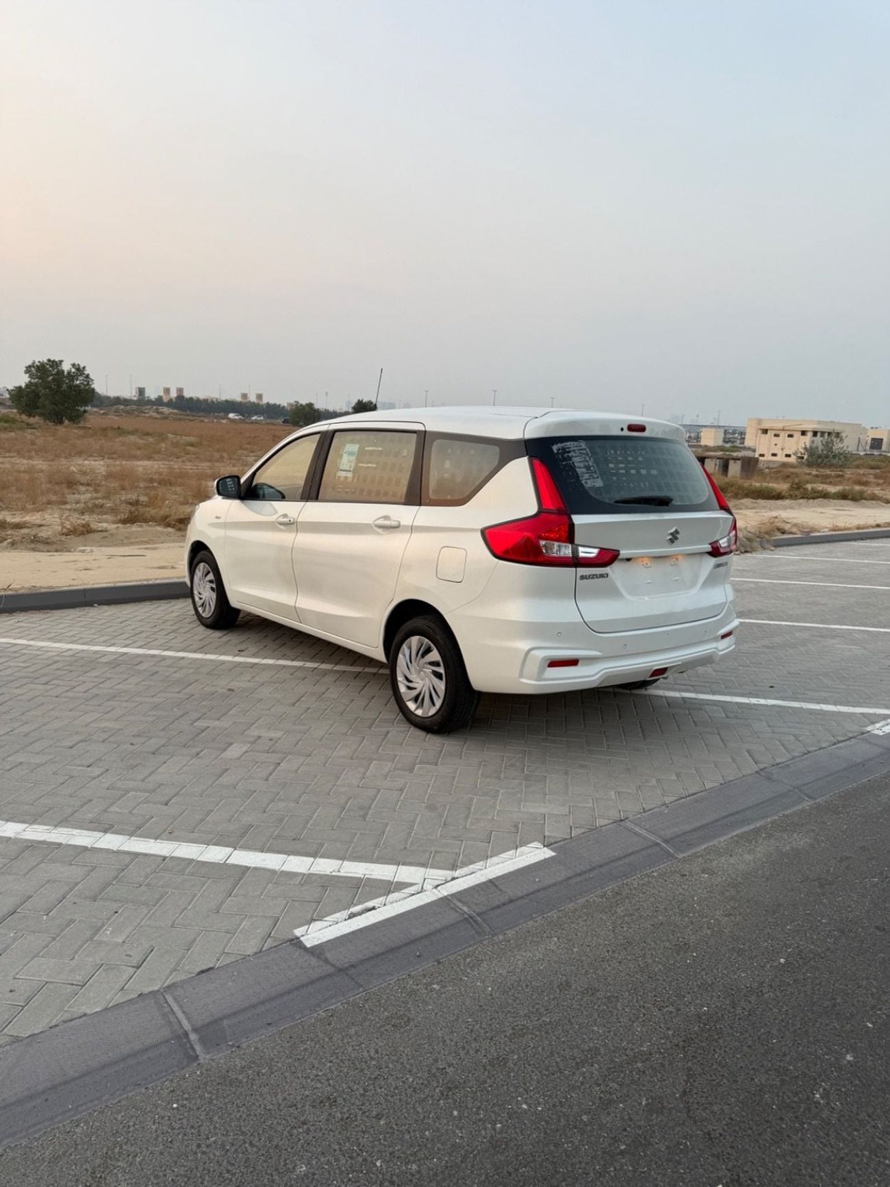 Suzuki Ertiga GL Suzuki Ertiga Van 2022