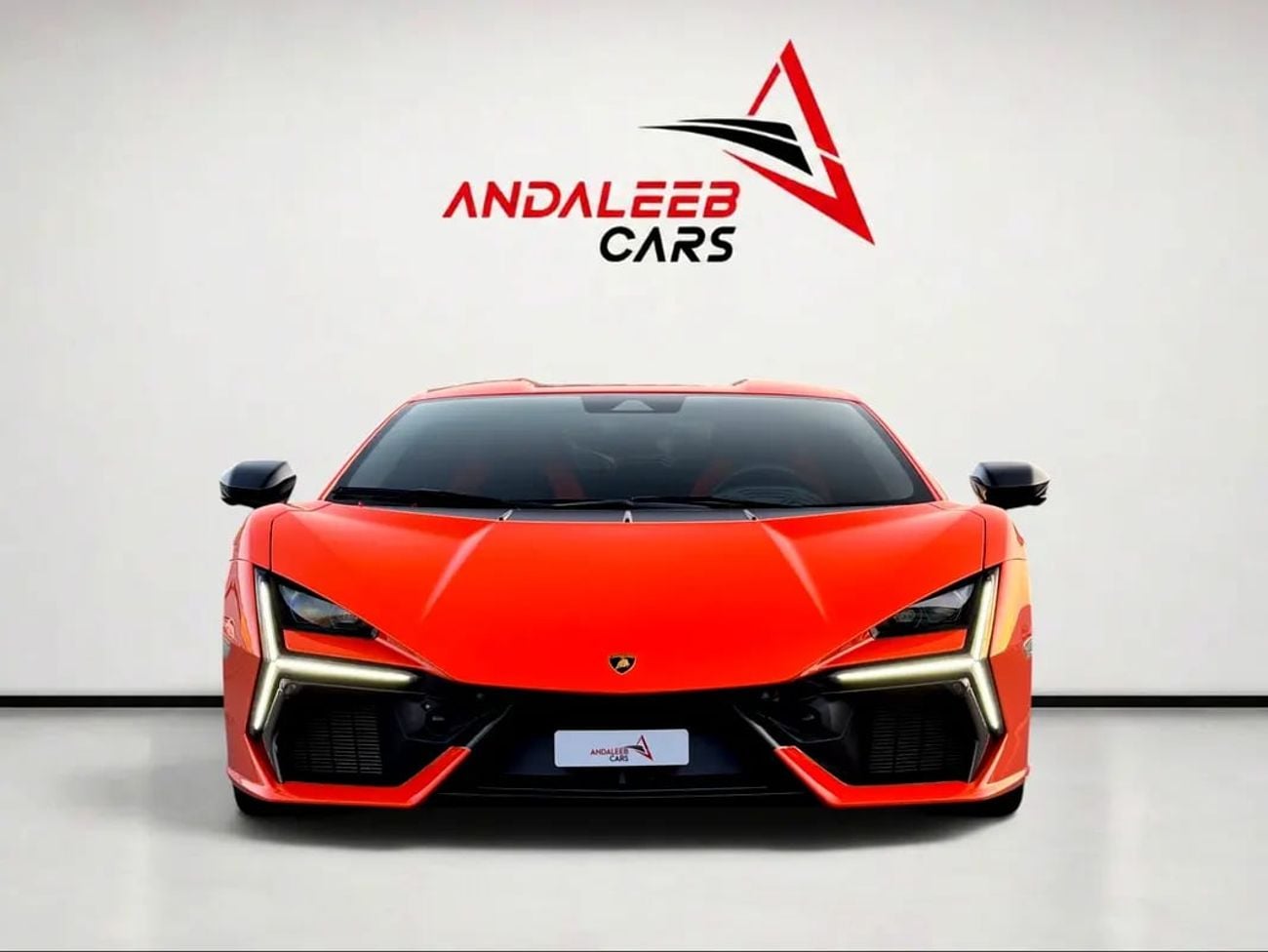 لامبورغيني ريفويلتو سبورتيفا FULL EXTERIOR & INTERIOR CARBON OPTION | UNDER WARRANTY
