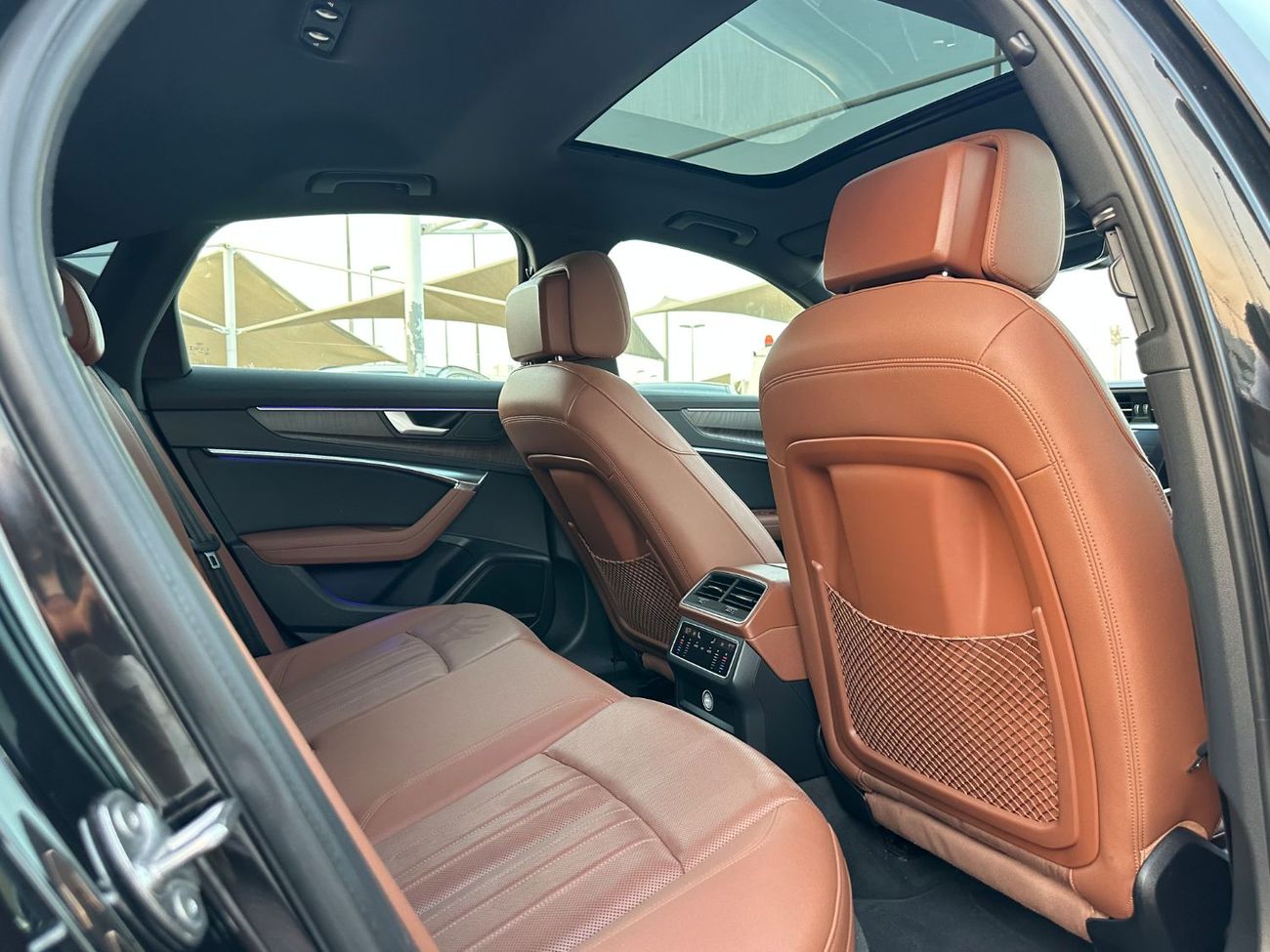 أودي A6 55 TFSI S-LINE